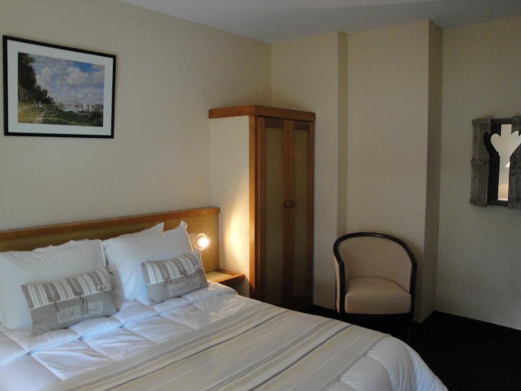 Hotel Le Drakkar Pont-Audemer Pokój zdjęcie